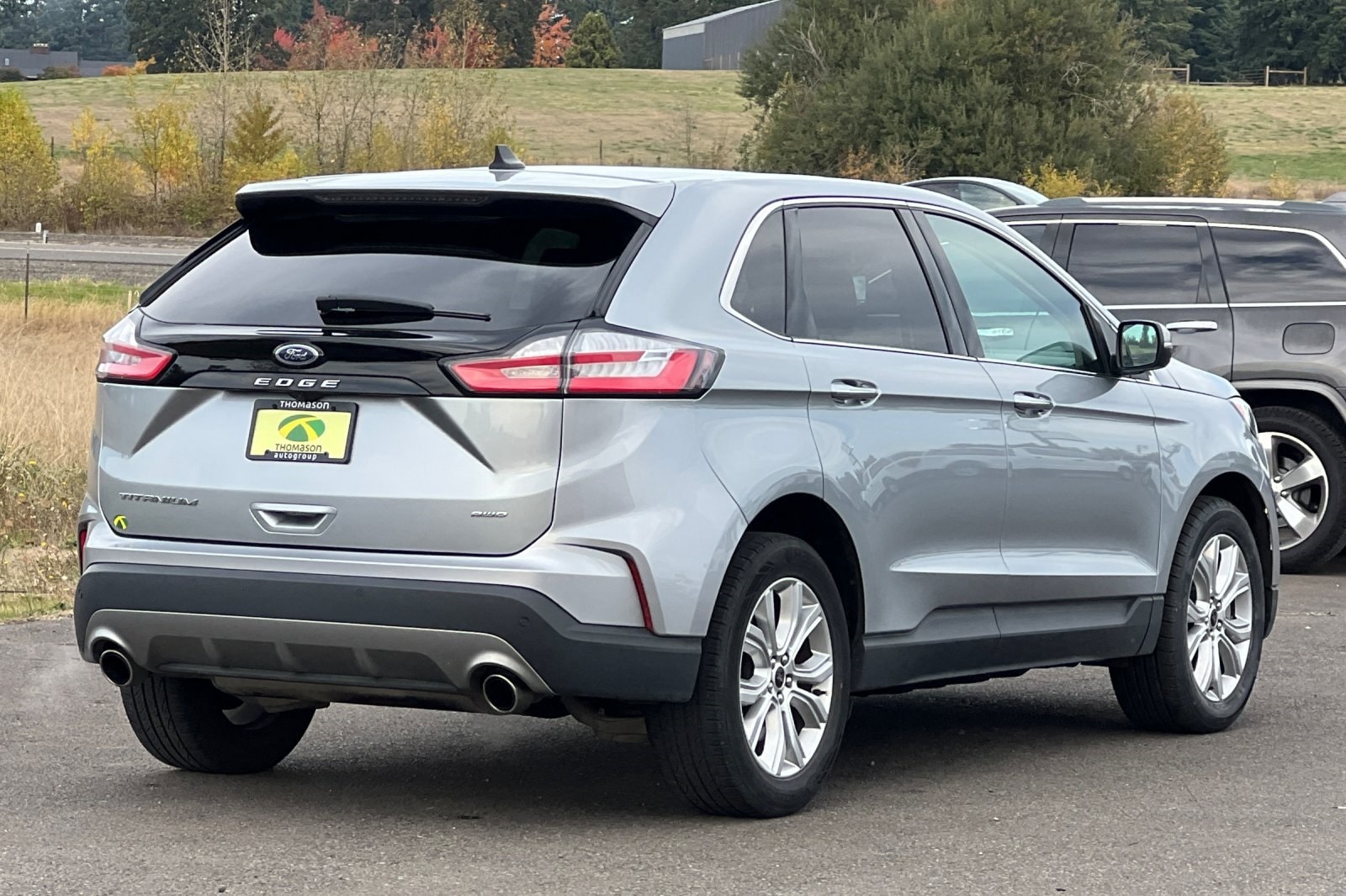 2024 Ford Edge Titanium photo 3