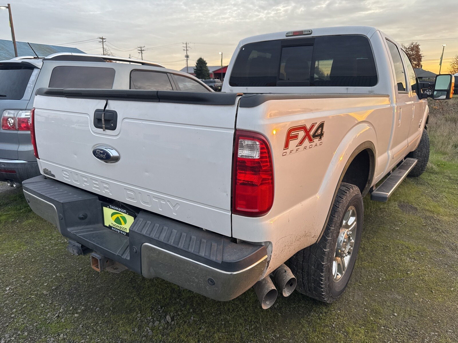 2013 Ford F-350 Lariat photo 4