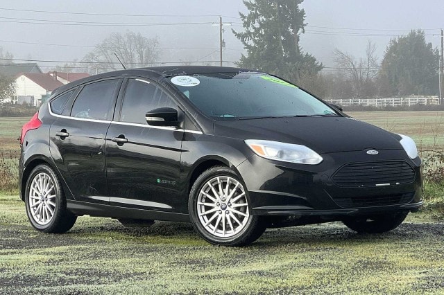 Used 2014 Ford Focus Electric with VIN 1FADP3R44EL300625 for sale in Aumsville, OR