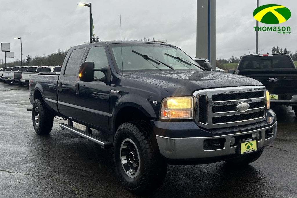 Used 2006 Ford F-250 Truck Crew Cab