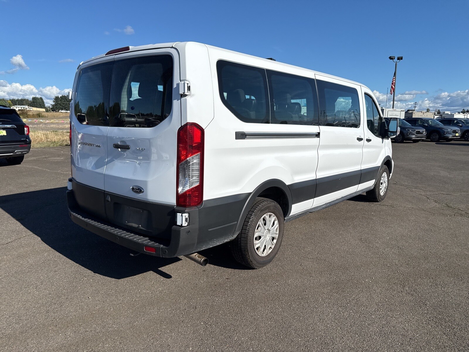 2021 Ford Transit photo 3