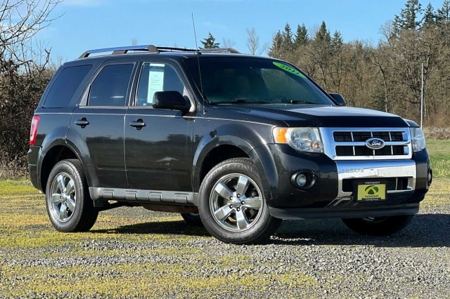 Used 2011 Ford Escape Limited with VIN 1FMCU9E75BKA32327 for sale in Aumsville, OR