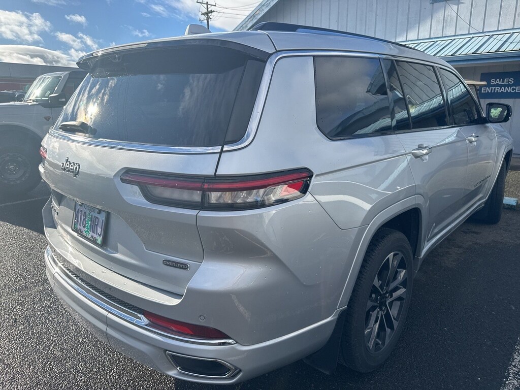 Used 2022 Jeep New Grand Cherokee Overland SUV