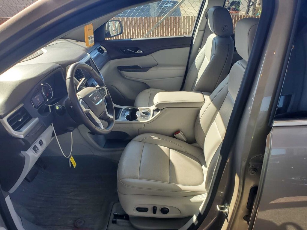 Used 2023 GMC Acadia SLT SUV