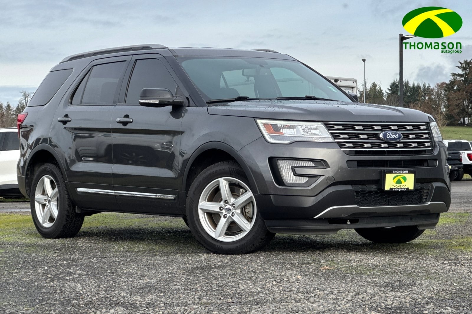 2017 Ford Explorer XLT's photo