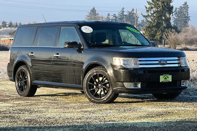 Used 2010 Ford Flex SEL with VIN 2FMHK6CC0ABA71233 for sale in Aumsville, OR