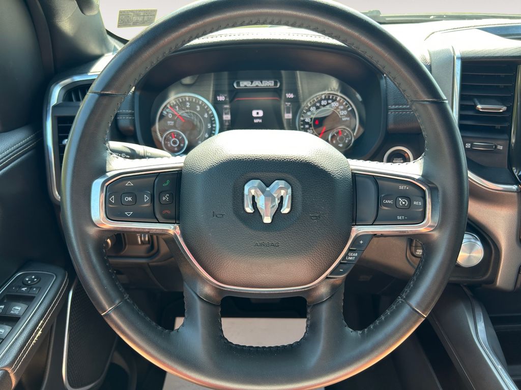 2024 RAM Ram 1500 Pickup Laramie - Photo 15