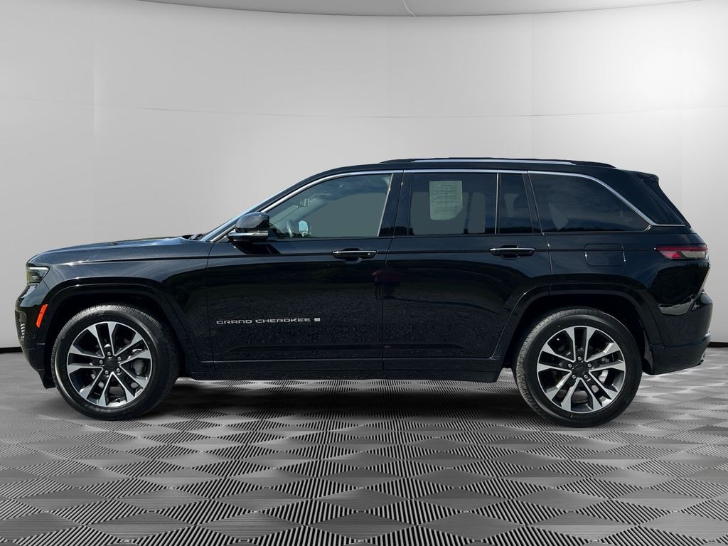 Used 2022 Jeep Grand Cherokee Overland SUV