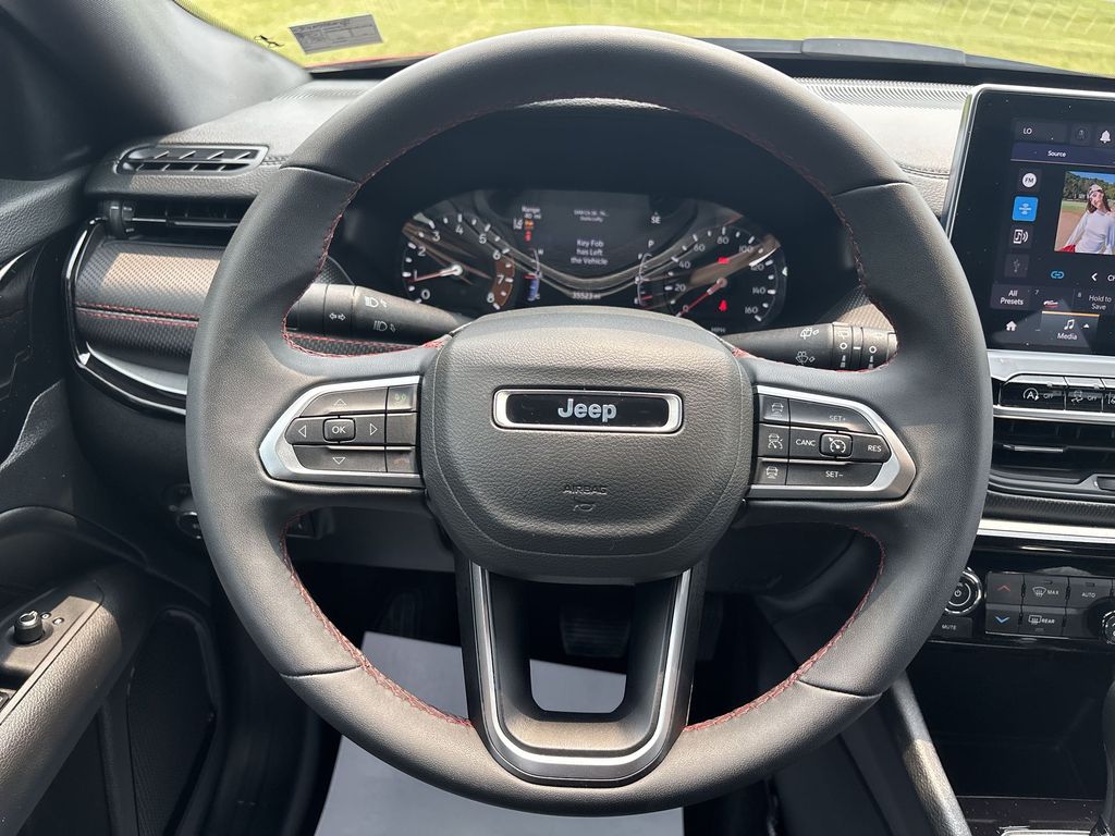 2025 Jeep Compass Trailhawk - Photo 18