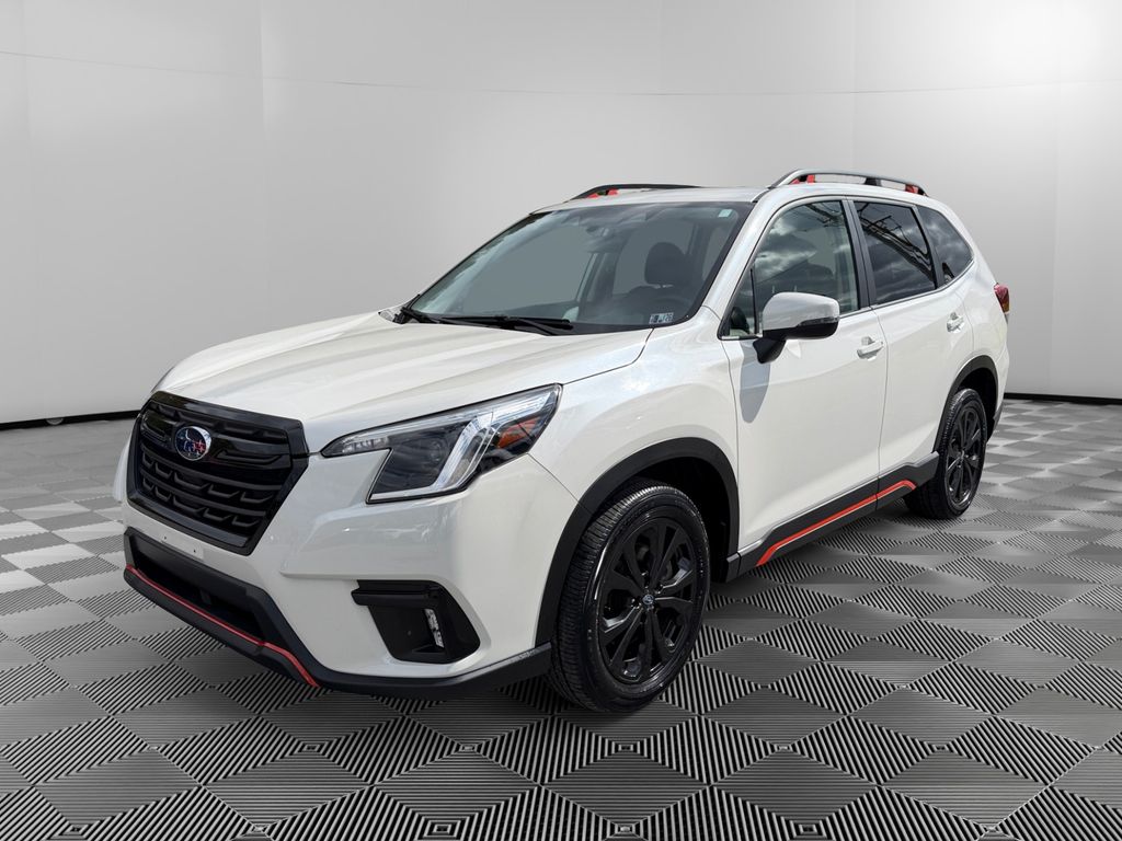 2024 Subaru Forester Sport photo 2
