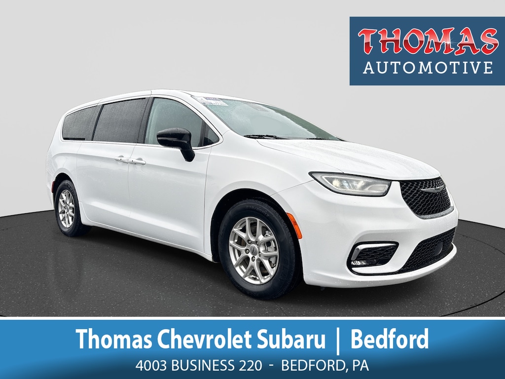 Used 2024 Chrysler Pacifica Touring L Van Passenger Van
