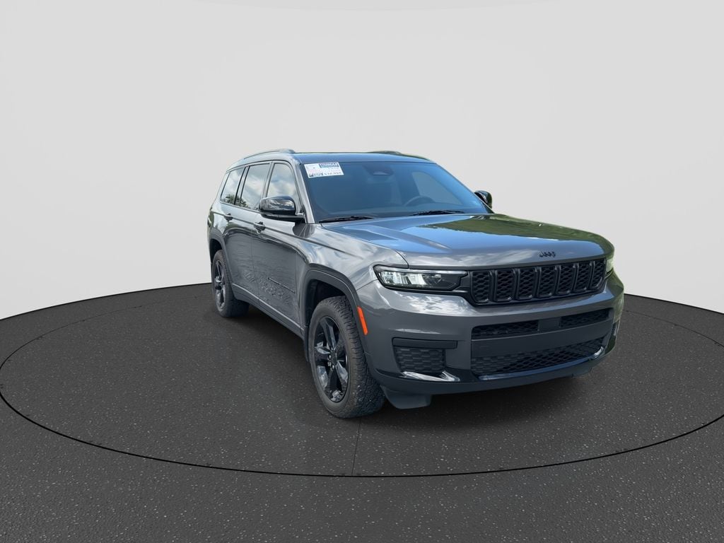 Used 2023 Jeep Grand Cherokee Altitude SUV