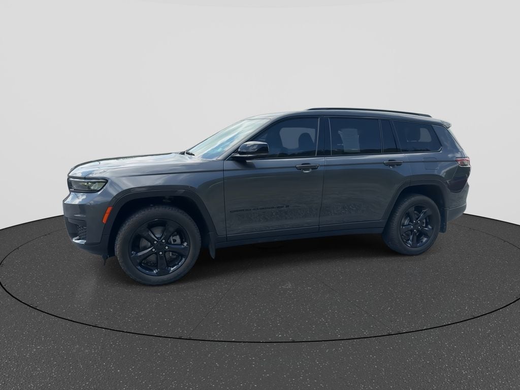 Used 2023 Jeep Grand Cherokee Altitude SUV