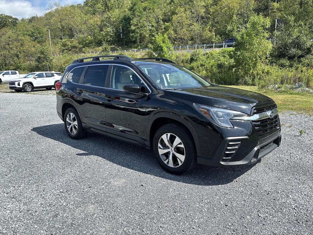 Used 2025 Subaru Ascent Premium SUV