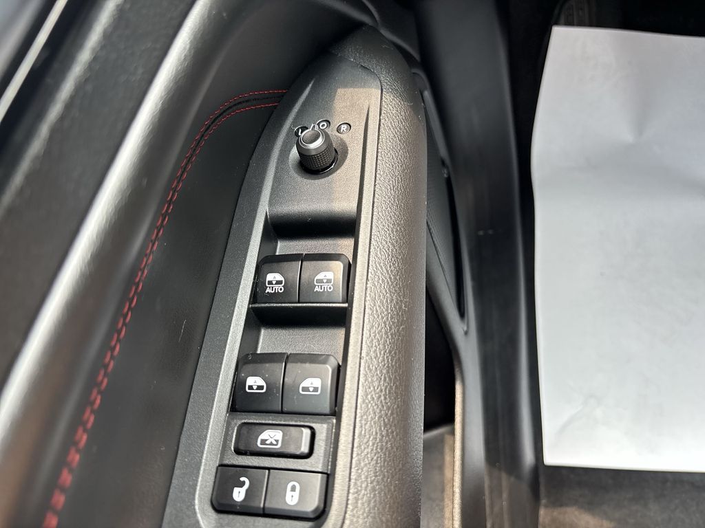 2025 Jeep Compass Trailhawk - Photo 17