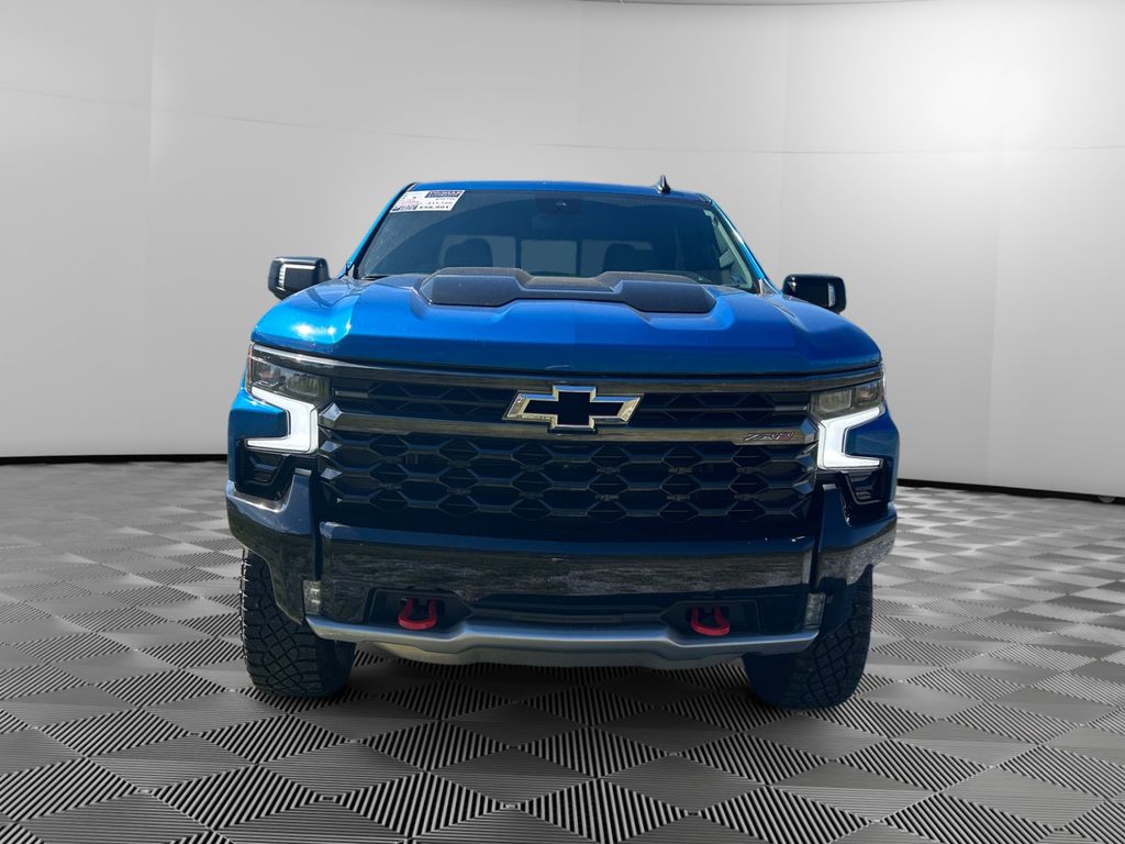 2024 Chevrolet Silverado 1500 ZR2 photo 2
