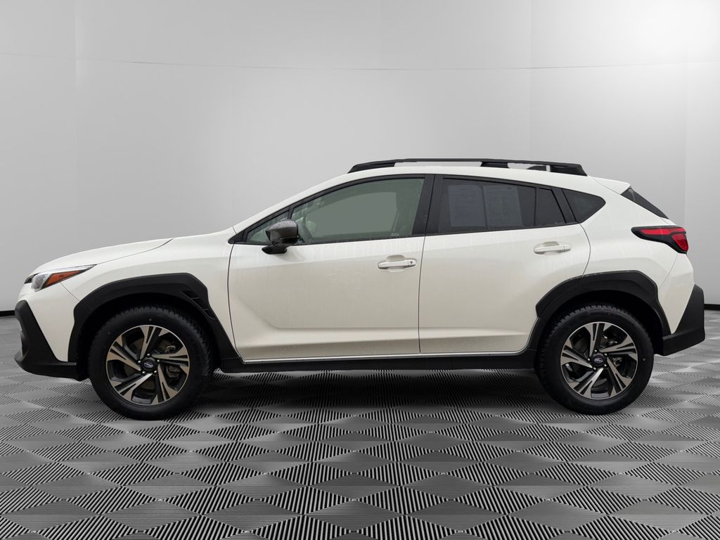 2024 Subaru Crosstrek Premium photo 3