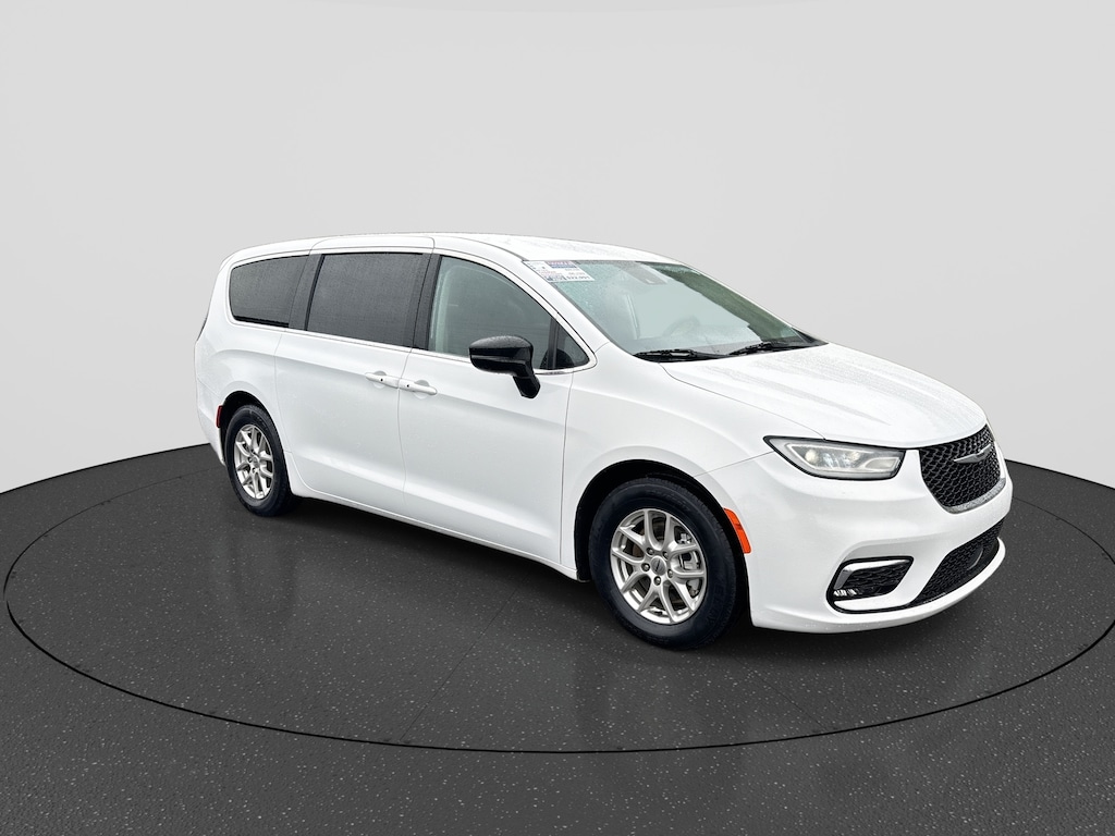 Used 2024 Chrysler Pacifica Touring L Van Passenger Van