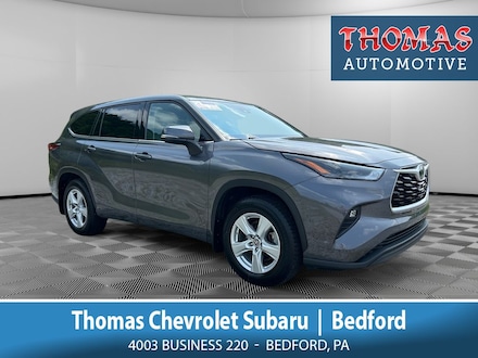 2022 Toyota Highlander LE SUV