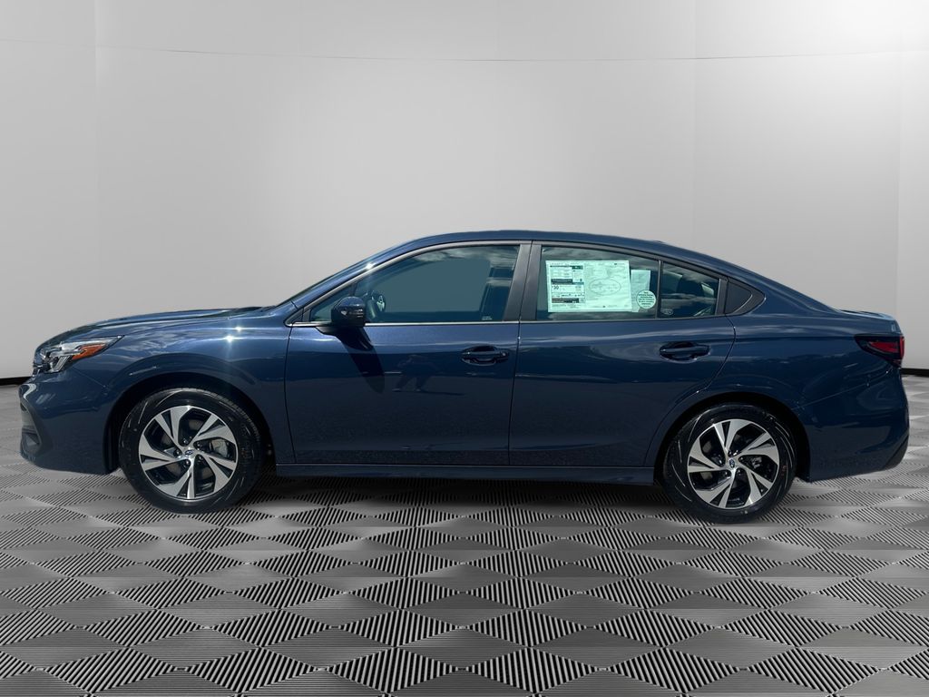 2025 Subaru Legacy Premium photo 3