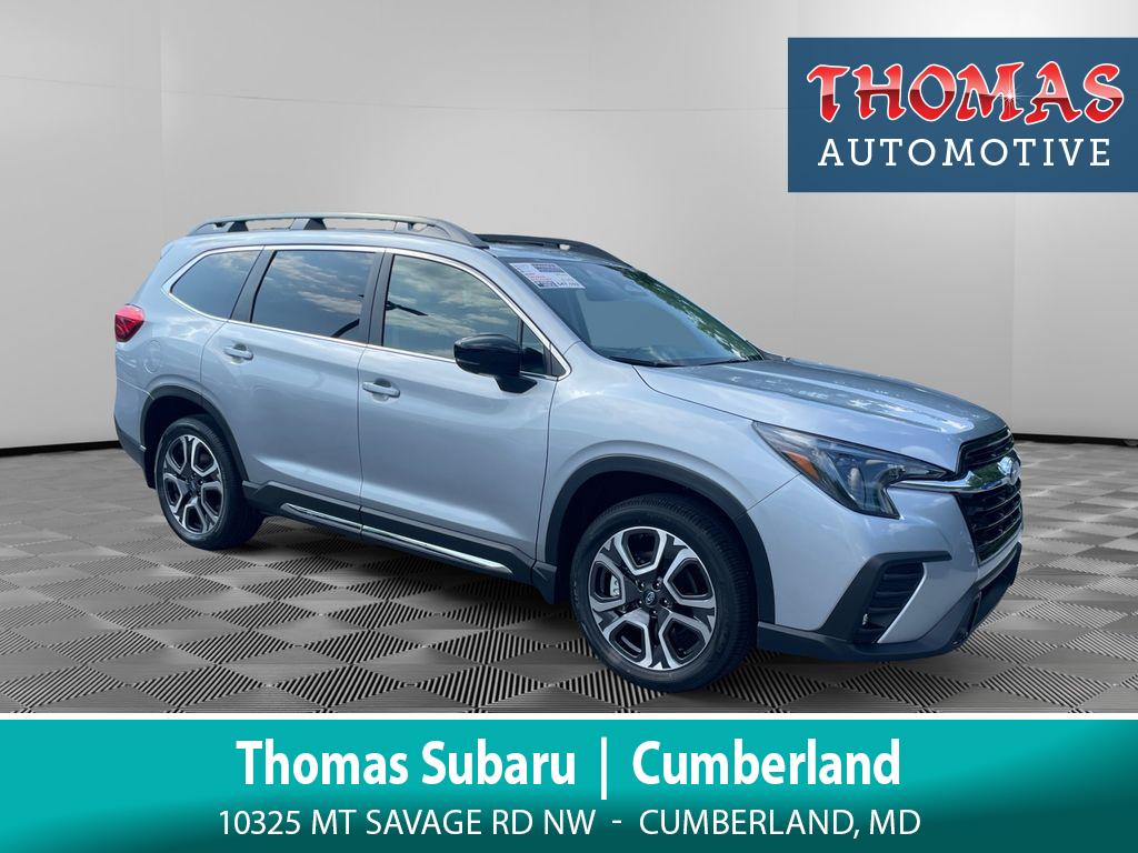 2025 Subaru Ascent Limited's photo
