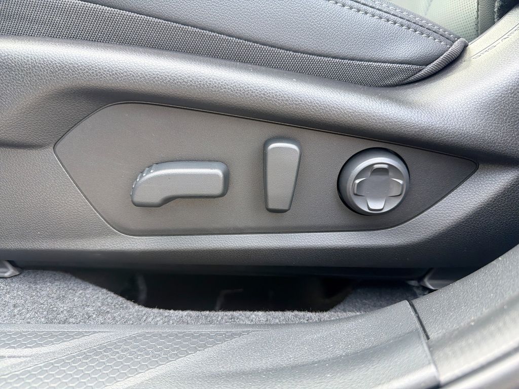 2026 Subaru Outback Touring XT - Photo 15