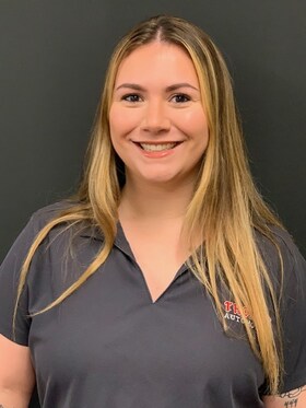 Staff member Alexis Becker from ID_5abbc6