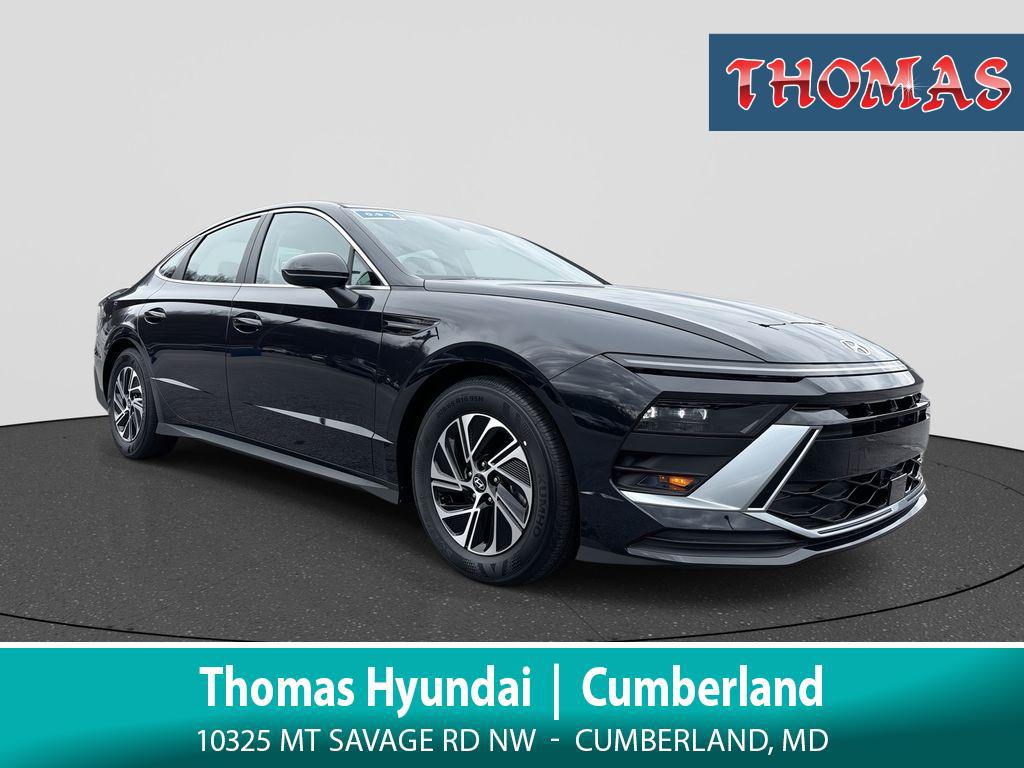 2026 Hyundai Sonata Hybrid Sedan 