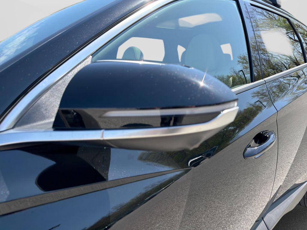2026 Hyundai Tucson Limited - Photo 11