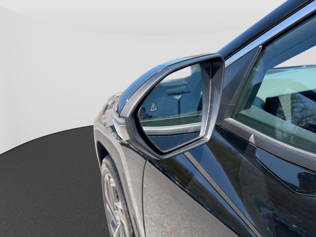 2026 Hyundai Tucson Limited - Photo 12