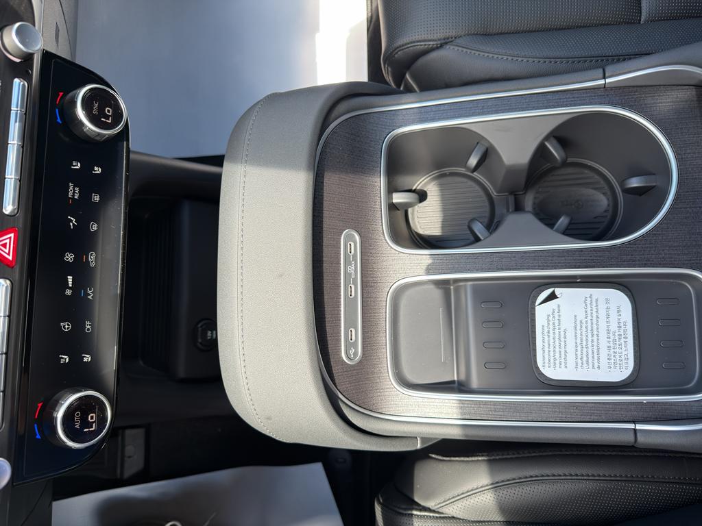 2026 Hyundai Palisade Limited - Photo 18