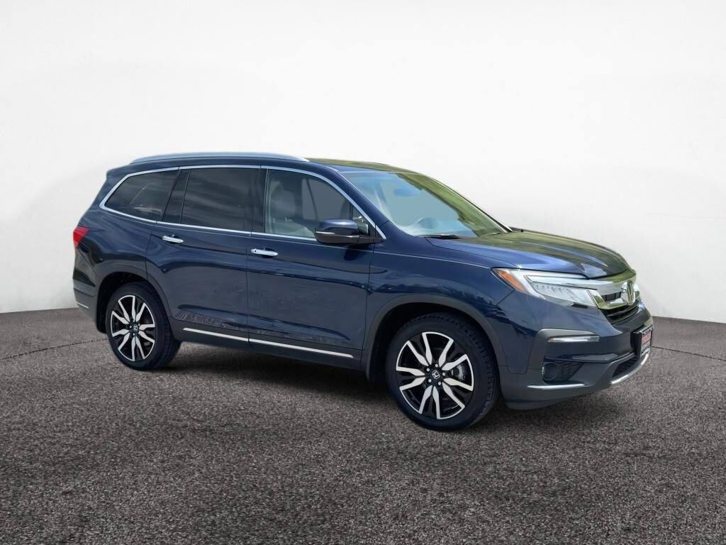 Used 2019 Honda Pilot Touring 8-Passenger AWD SUV