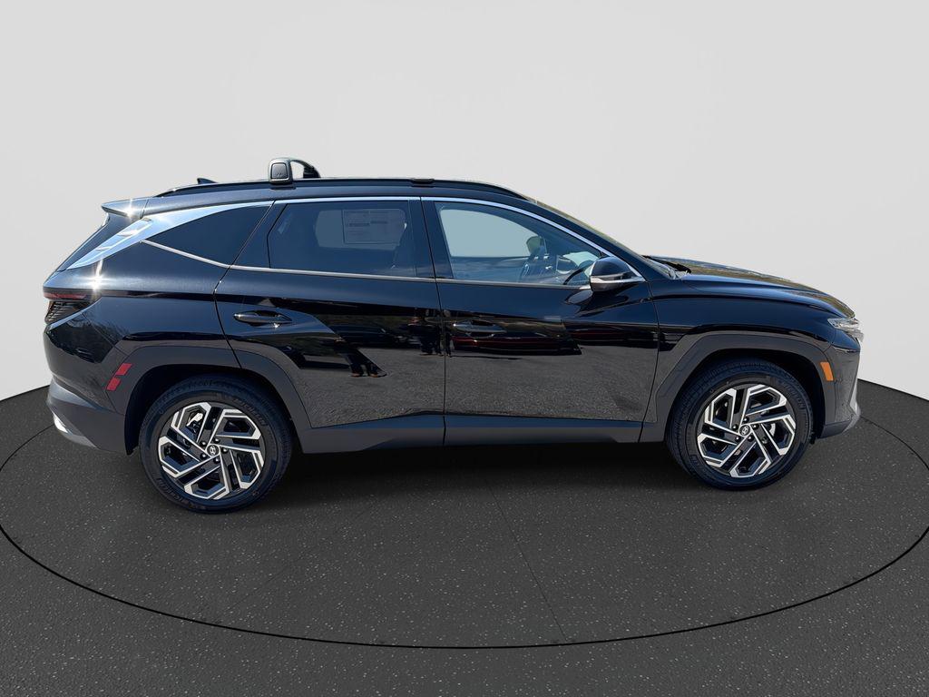2026 Hyundai Tucson Limited - Photo 9