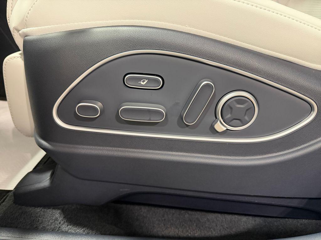 2026 Hyundai Palisade Calligraphy - Photo 10