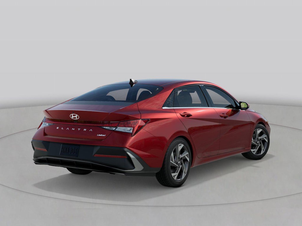 2026 Hyundai Elantra Limited photo 4