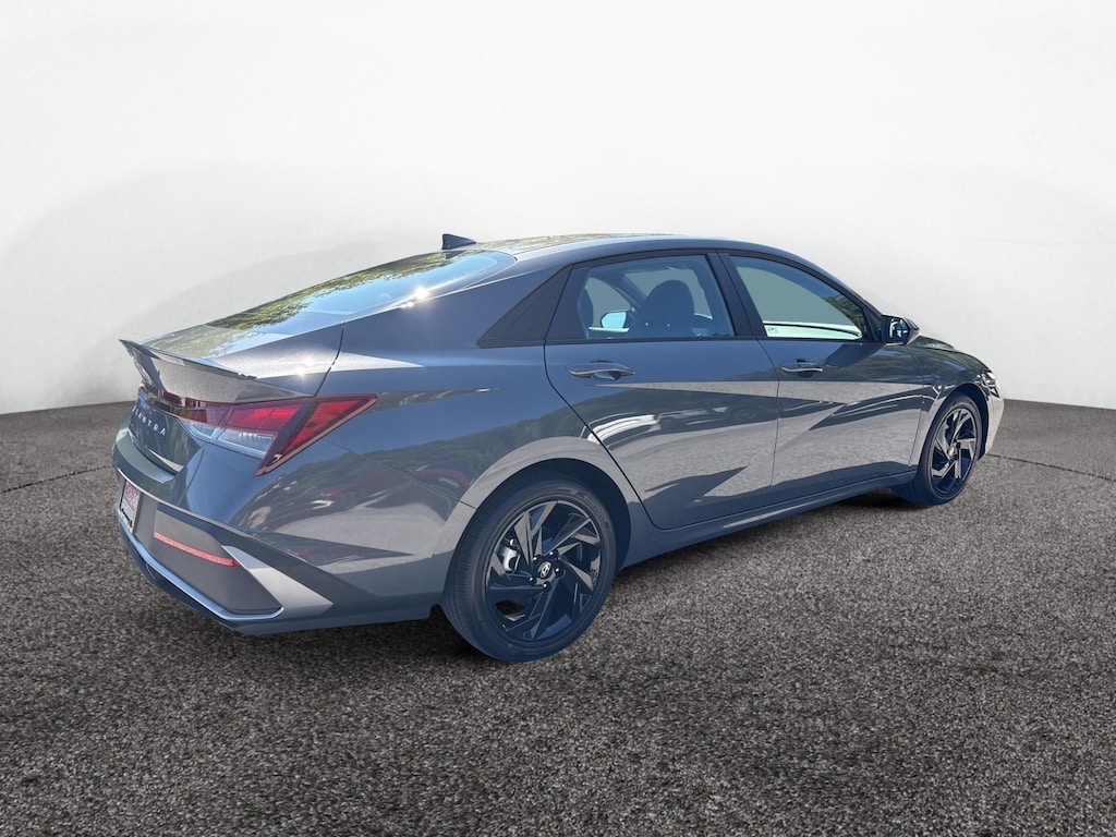 New 2026 Hyundai Elantra SEL Sport Plus Sedan