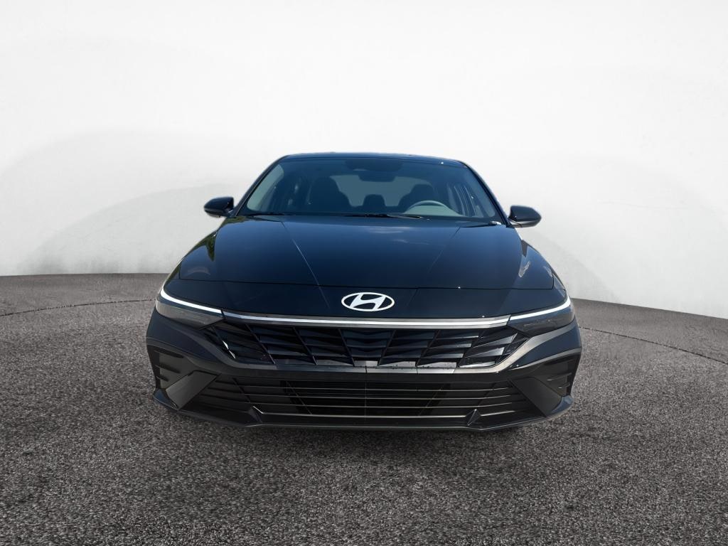 New 2026 Hyundai Elantra SEL Sport Sedan