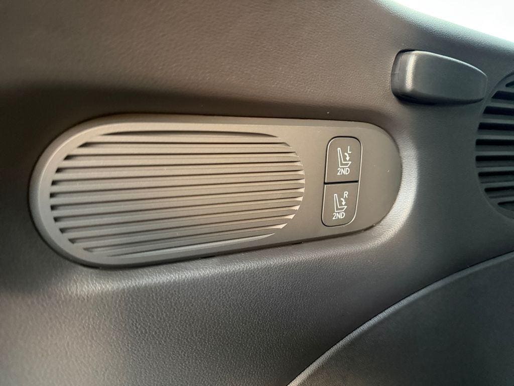2026 Hyundai Palisade XRT Pro - Photo 26