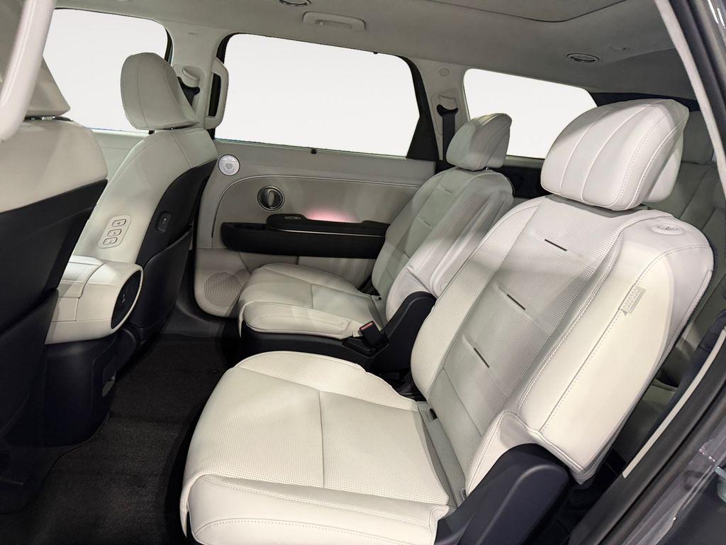 2026 Hyundai Palisade Calligraphy - Photo 23