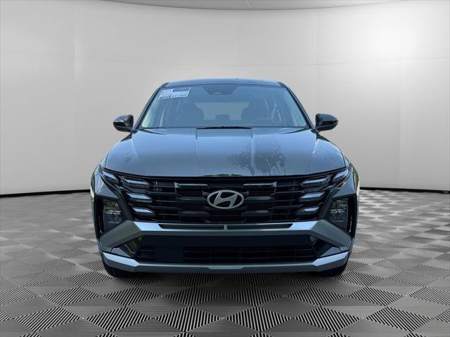 2025 Hyundai Tucson SE photo 2