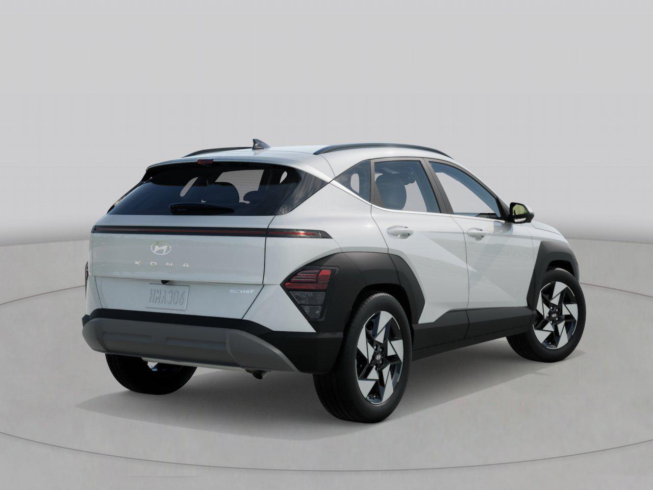 2026 Hyundai Kona SEL photo 4