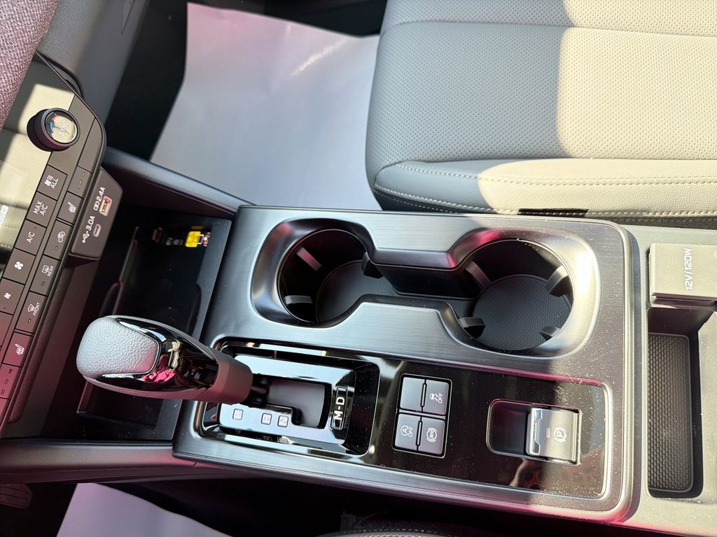 2026 Subaru Outback Limited - Photo 28