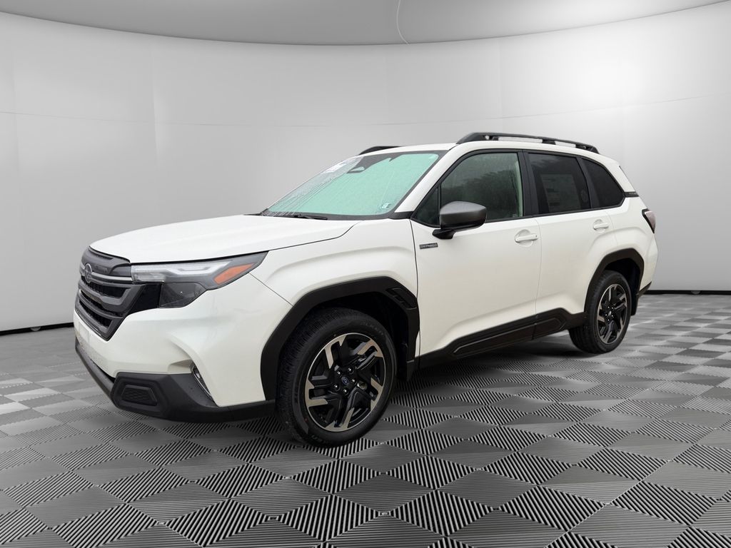 2025 Subaru Forester Premium photo 2