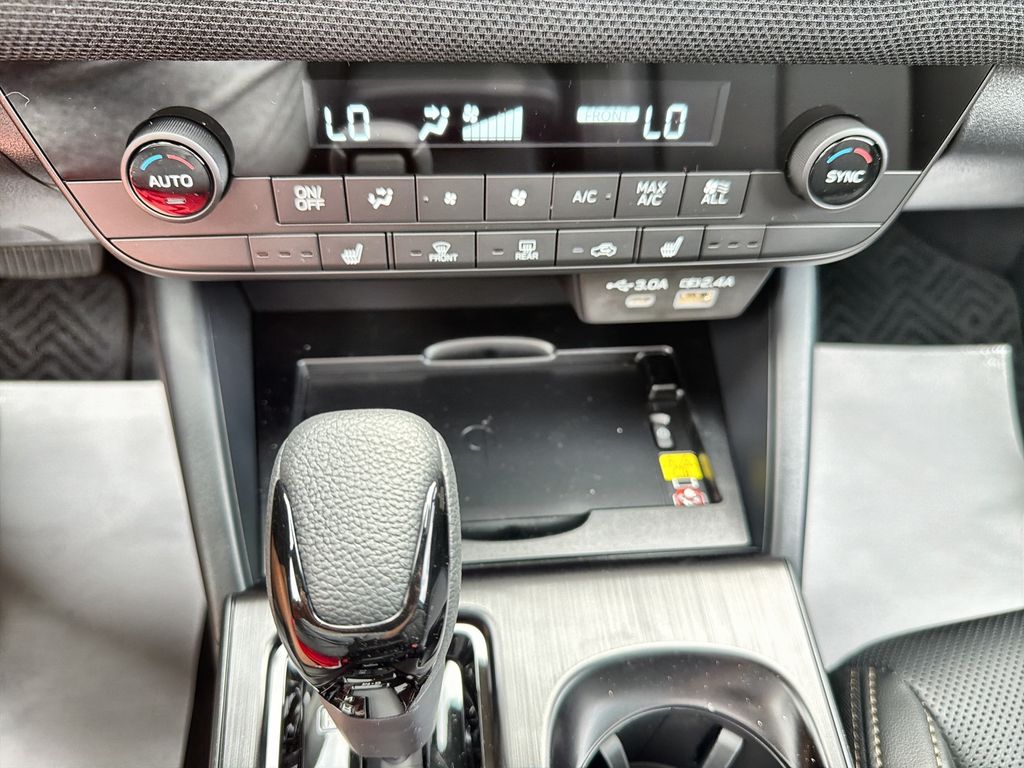 2026 Subaru Outback Limited - Photo 27