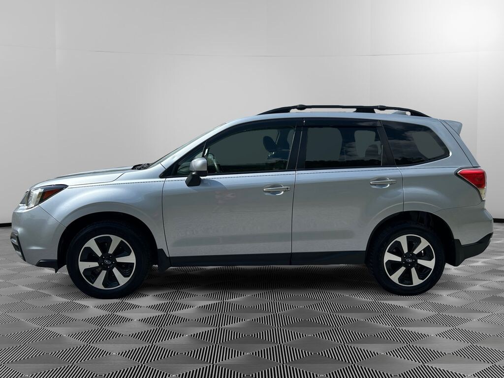 Used 2017 Subaru Forester 2.5i Premium w/All-Weather Pkg+Eyesight+BSD/RCTA+Starlink SUV