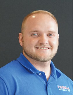 Staff member Derek Lasch from ID_60cae359b186