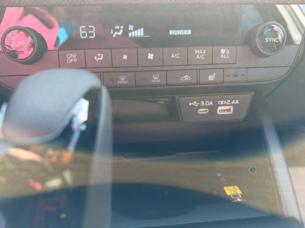 2026 Subaru Outback Limited - Photo 27