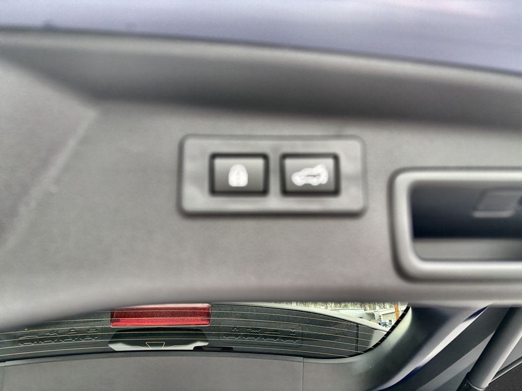 2026 Subaru Outback Limited - Photo 38