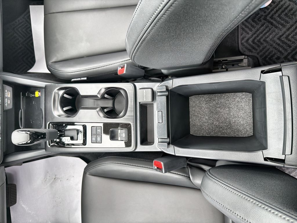 2026 Subaru Outback Premium - Photo 33