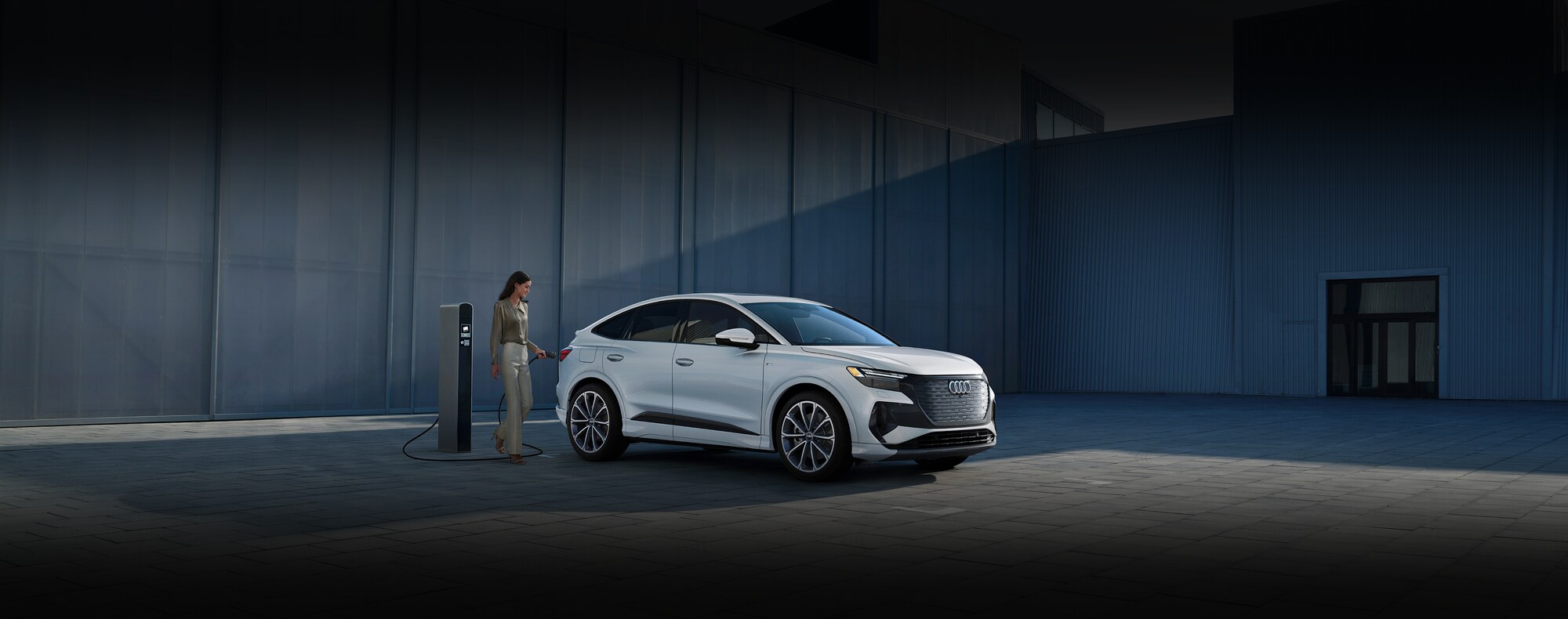 Audi Q4 etron Thompson Audi